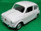 FIAT 600 SUPER9 - COCHE A ESCALA 1:60 DE METAL -