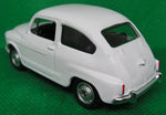 FIAT 600 SUPER9 - COCHE A ESCALA 1:60 DE METAL -