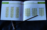 KALIMBA DE MADERA EN SU ESTUCHE CON INSTRUCCIONES Y MARTILLO DE AFINAR